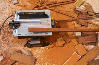 Table Saws: The Fence and Miter Gauge