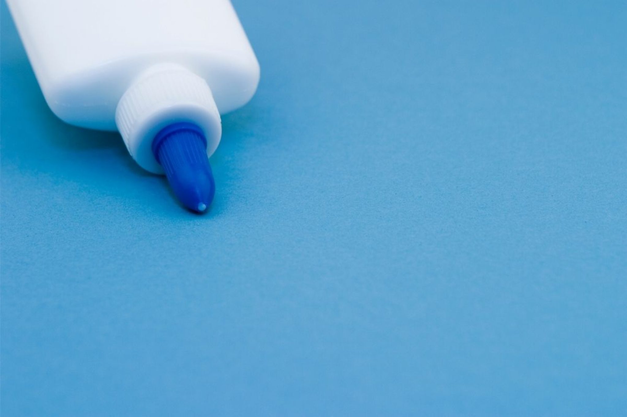 Gorilla Glue Vs Super Glue BuildEazy