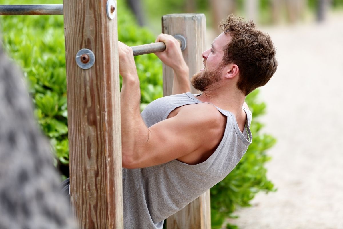 How To Build A Pull Up Bar Out Of Wood