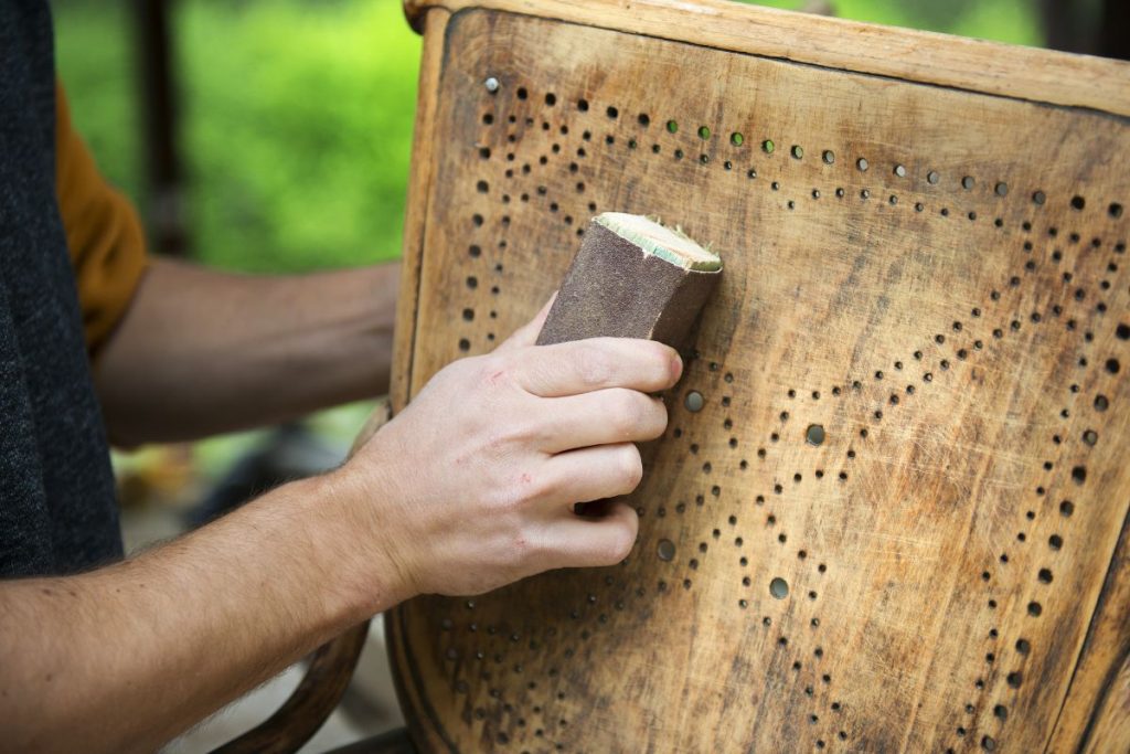 How To Restore Wood Furniture