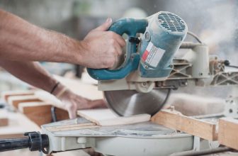 How to Use a Circular Saw