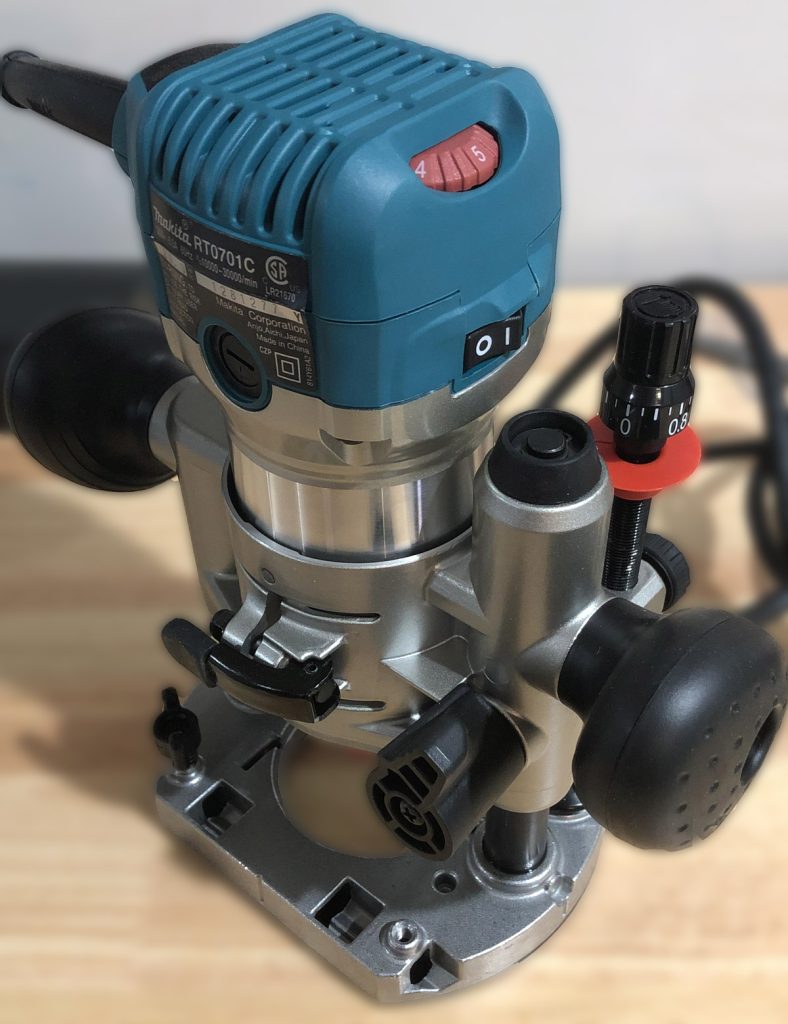 Makita RT0701CX7