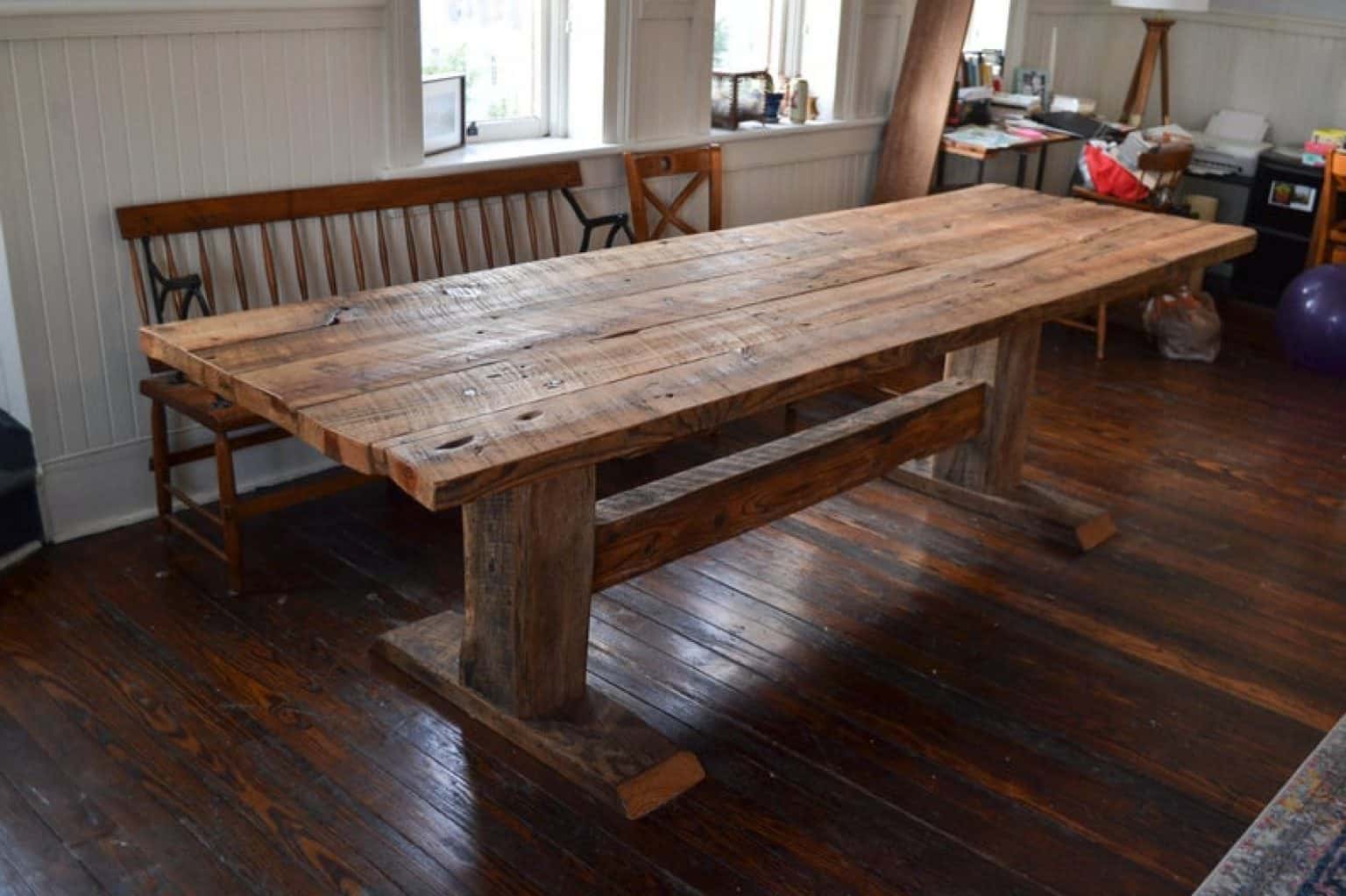 Make Your Own Rustic Dining Room Table