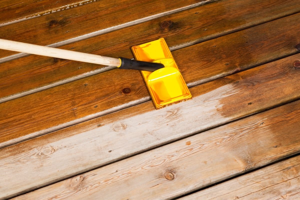 How Long Does Stain Take To Dry? BuildEazy