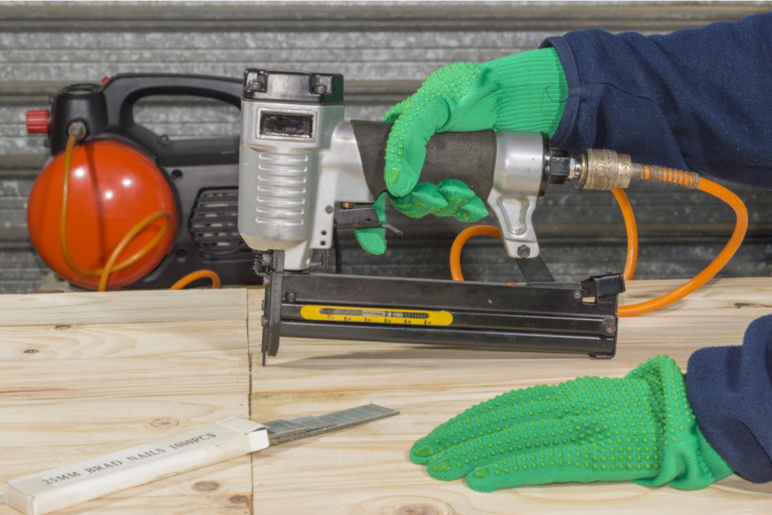 What Is The Difference Between A Nail Gun And A Staple Gun? BuildEazy