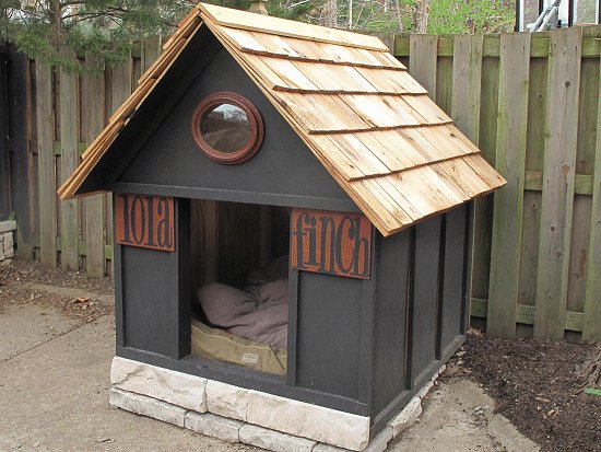 cedar chips for dog house
