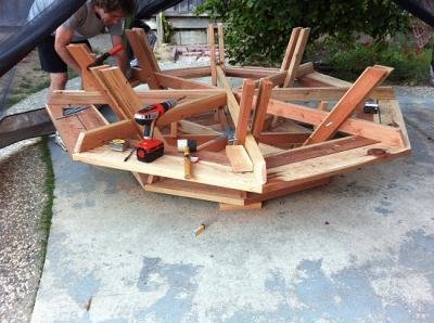 🔨 How to build an octagonal picnic table | BuildEazy