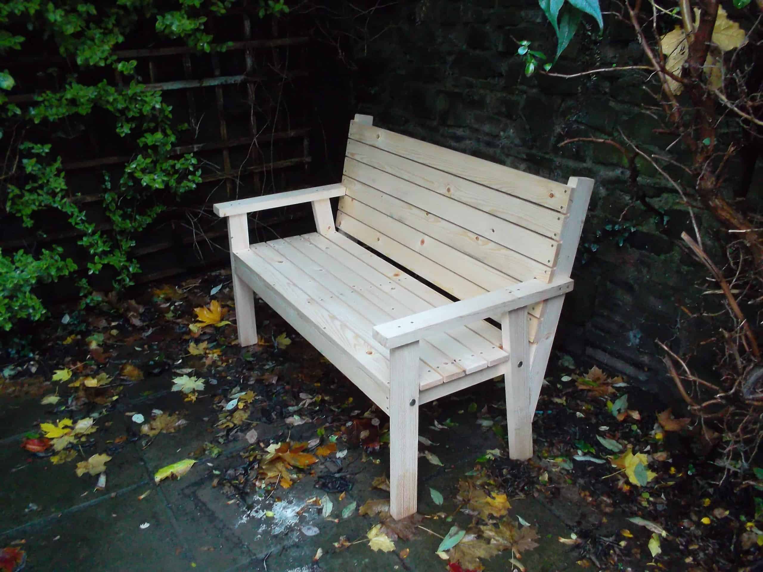 Easy Bench Seat Buildeazy, How To Make A Simple Garden Seat
