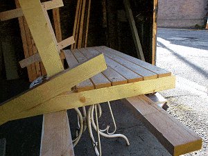 Bench Seat Plans : Fix the Interùediate Back-Rest Slats