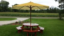 Hexagonal picnic table