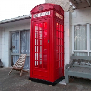 K2 telephone box